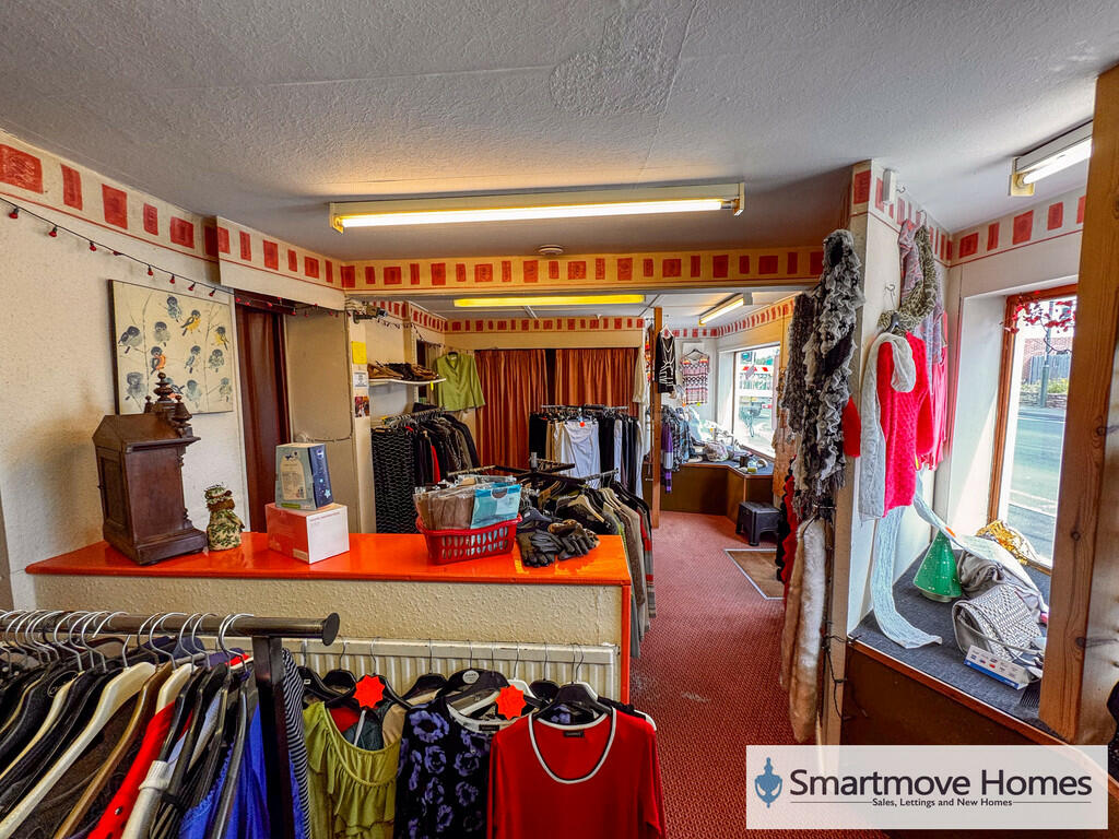 Market Place, Cod...