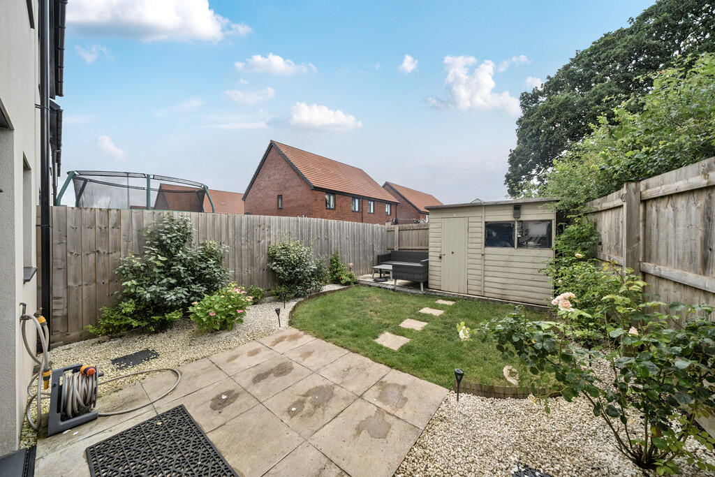 1313788-6-685d14b...