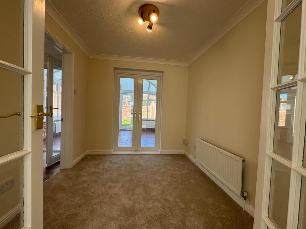 WhatsApp Image 2025-09-26 at 11.30.43 (8).jpeg