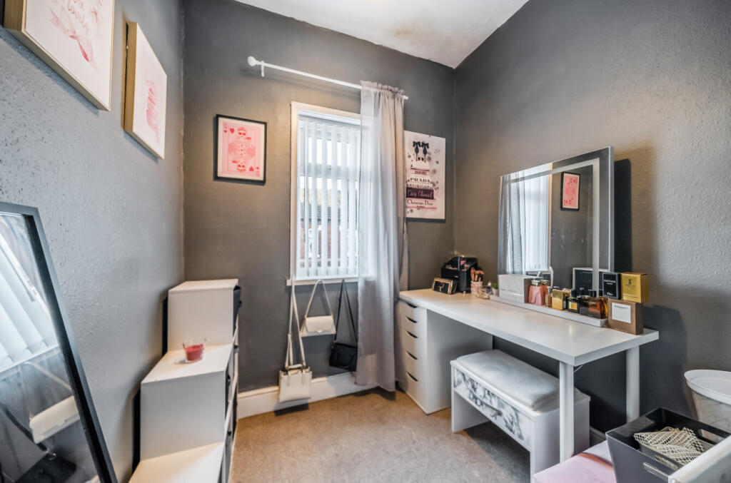 1386576-6-6945748...