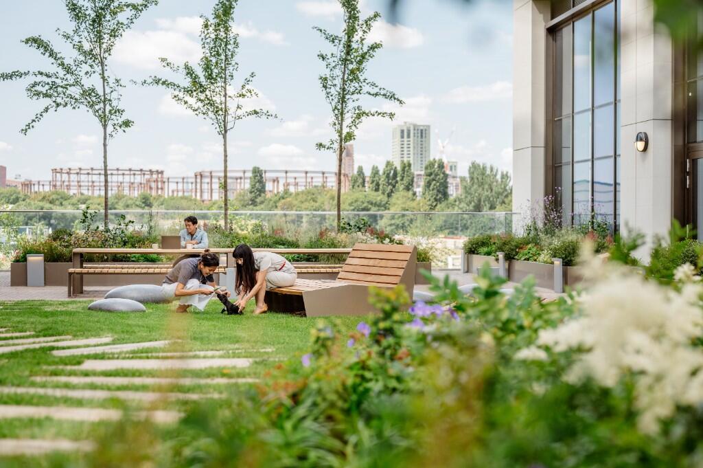 Podium Gardens