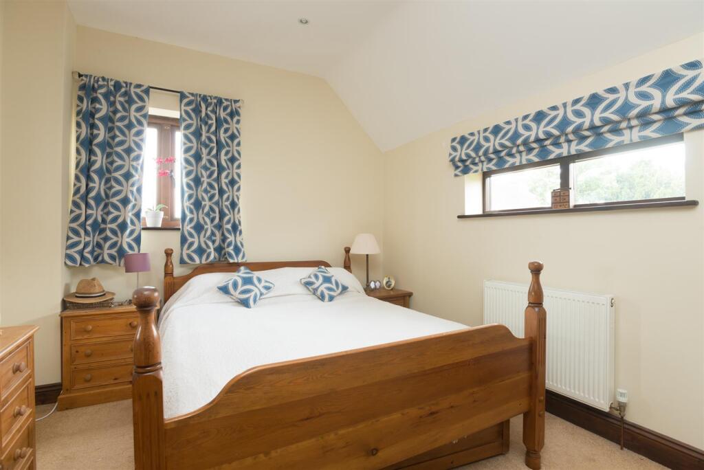 1 St Peters Court-9.jpg