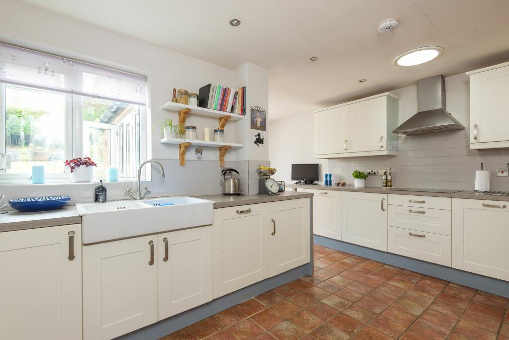 LOUNGE EXTENDED KITCHEN AND GARDEN DINING AREA