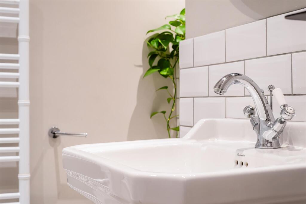 COLLEGE ROAD,  (14).jpg