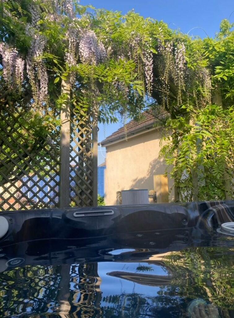 hot tub 1