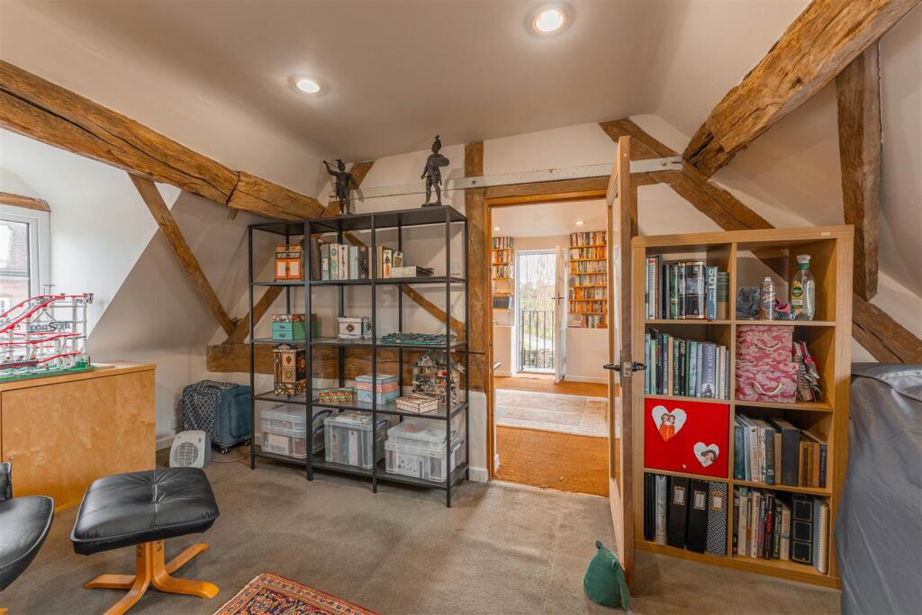 The Bothie - by Visually Rich 00278-HDR.jpg