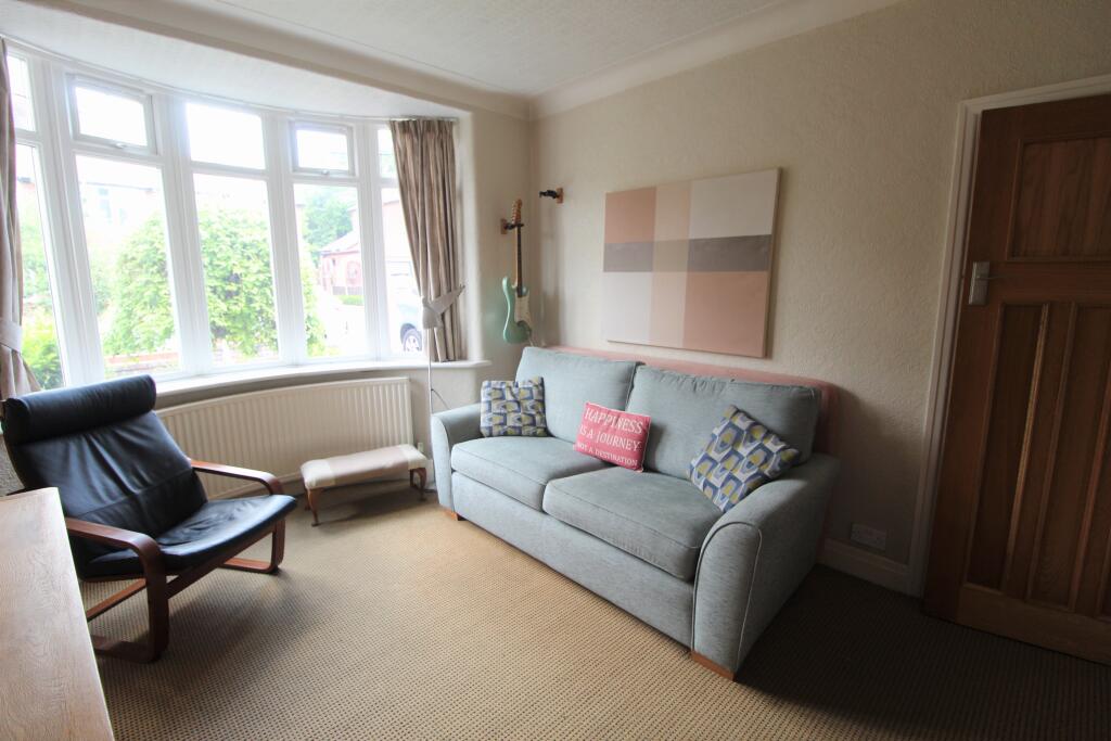 R Family Room (2).jpg