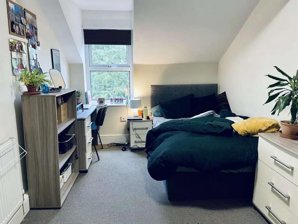 6b_Harcourt_Road