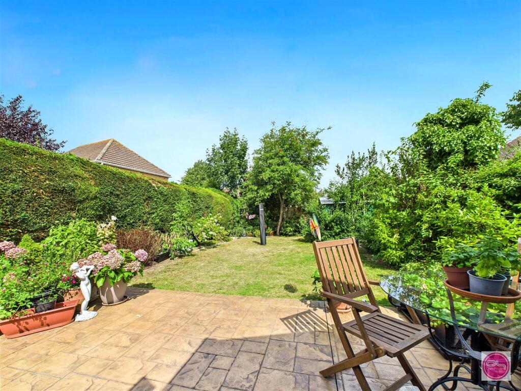 Jaclin Close, Branston (13).jpg