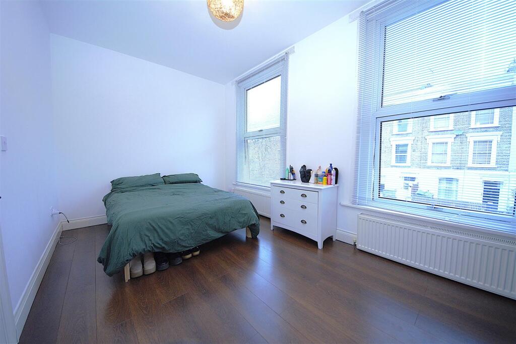 Bedroom.jpg