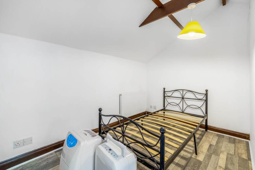 85 High Street (Holbeach)-35