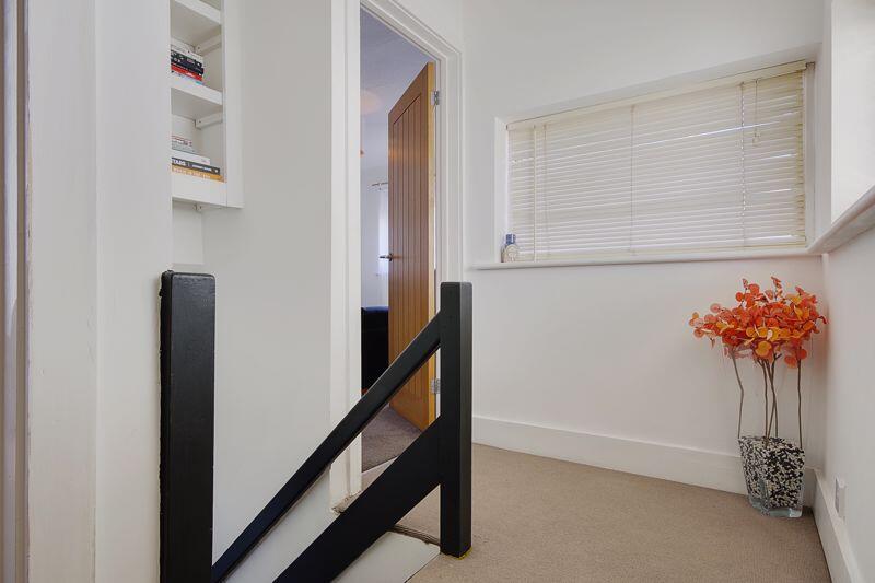 Stairs/Landing