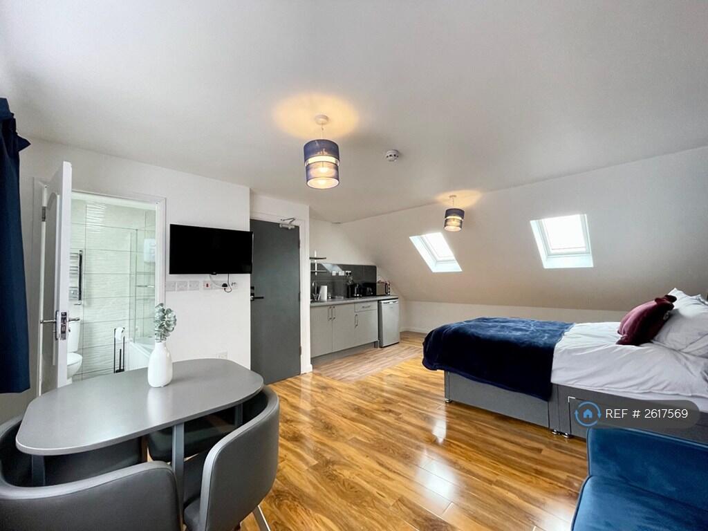 Room 5