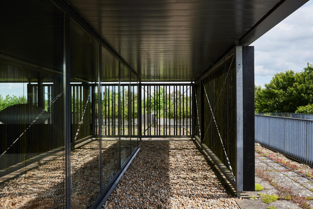 218861 - DGLA1219.jpg