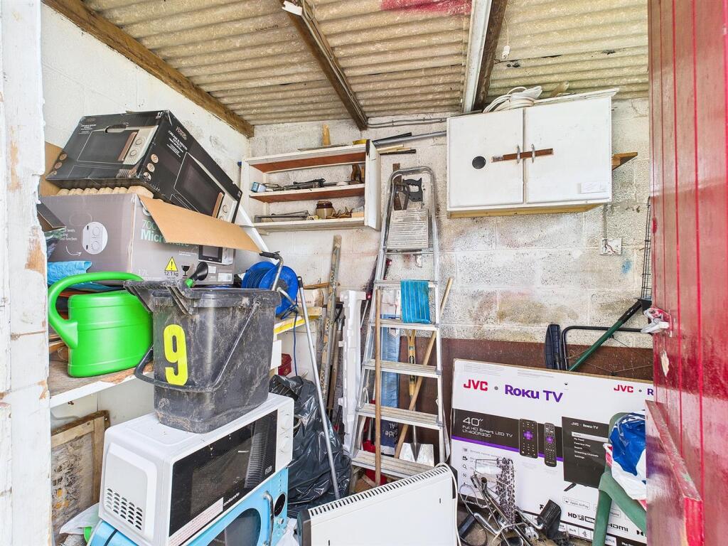 15 - 2 Bedroom Semi Detached House.jpg