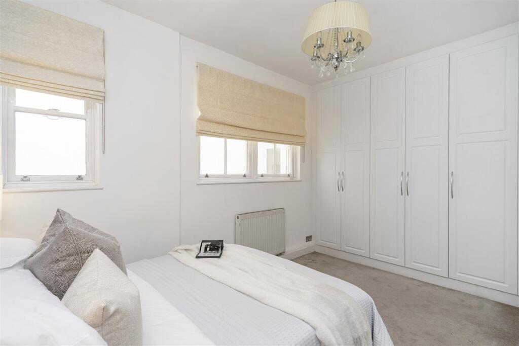 79101_Flat-2-53-Queens-Gardens-London (18).jpg