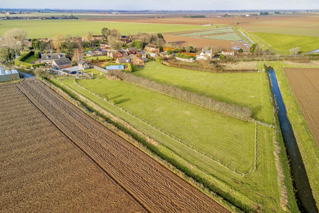 1 Paddock Lane (Holbeach)-3