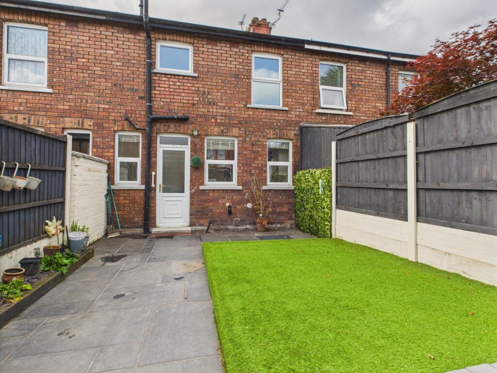 CAM04634G0-PR0043-STILL009