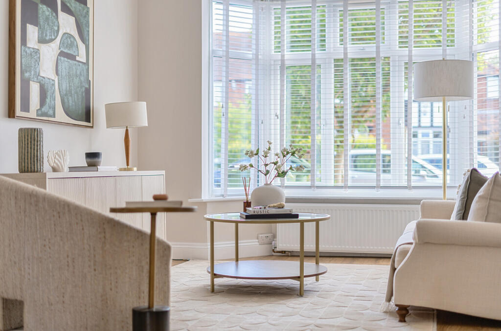 37-681b3b6097a32-...