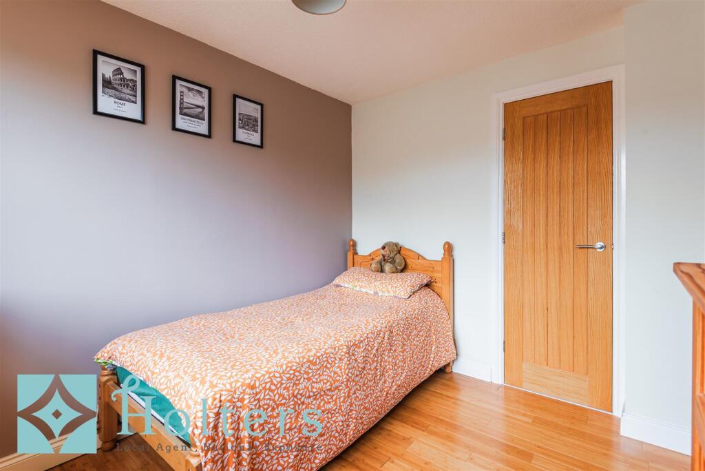 7 Hopton Close, Ludlow-02.jpg