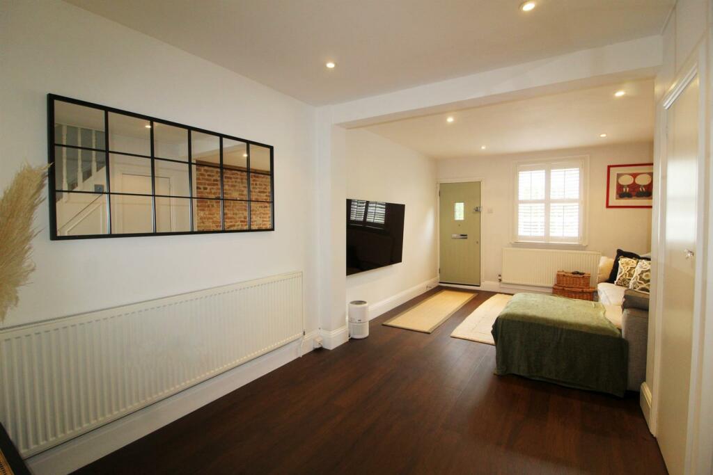 living area.jpg
