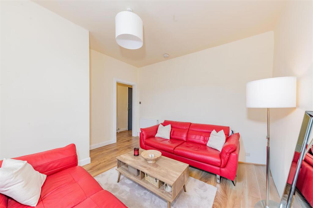 2L 17 Morgan Street Dundee-8.JPG