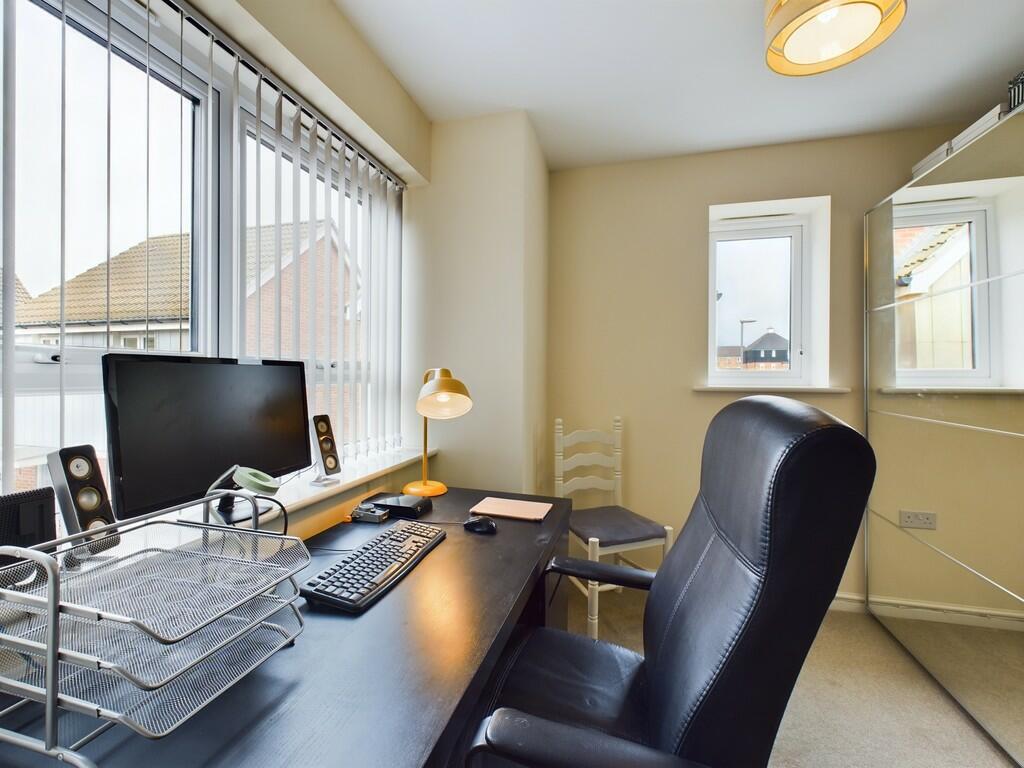 office/bedroom 3