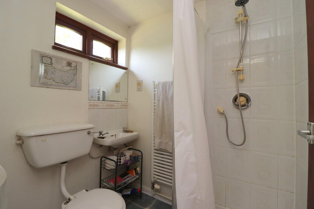 Ground Floor Show...