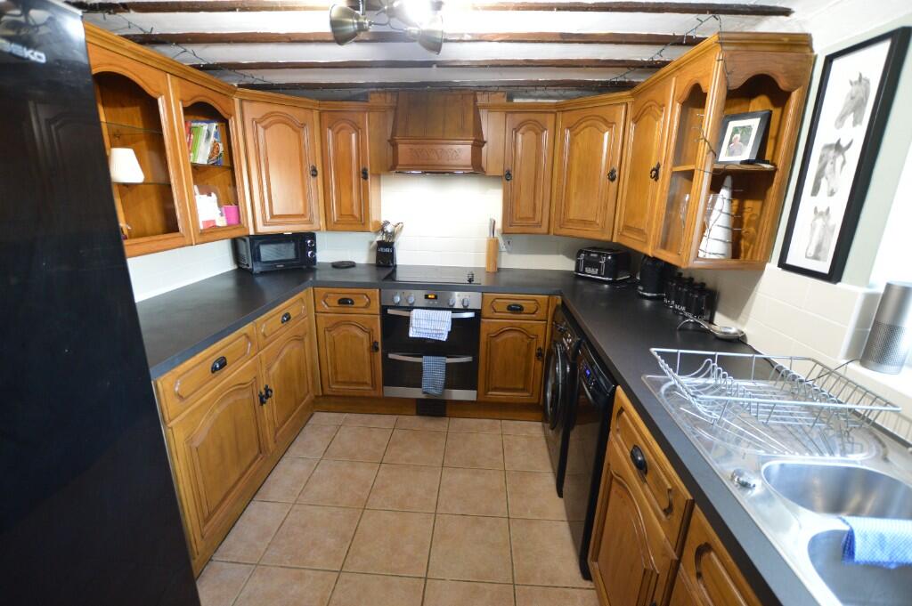 Fitted Kitchen