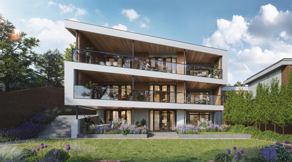 Ross on Wye_Rear_Rev_1.jpg