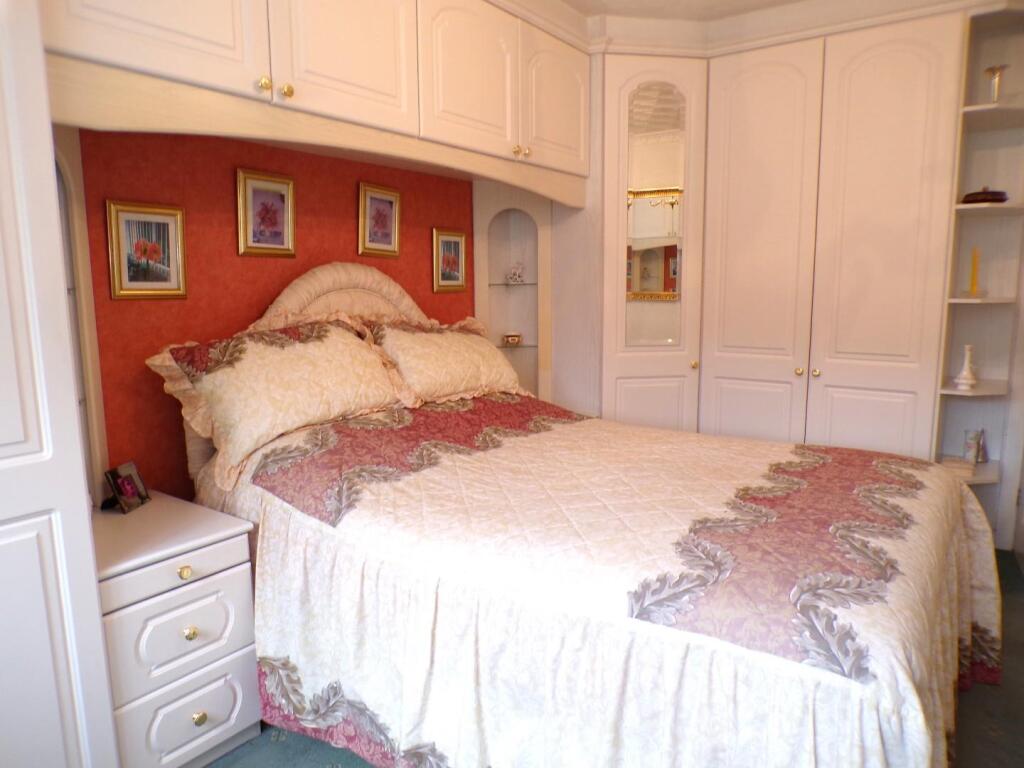 GreenLane109bedd1.JPG