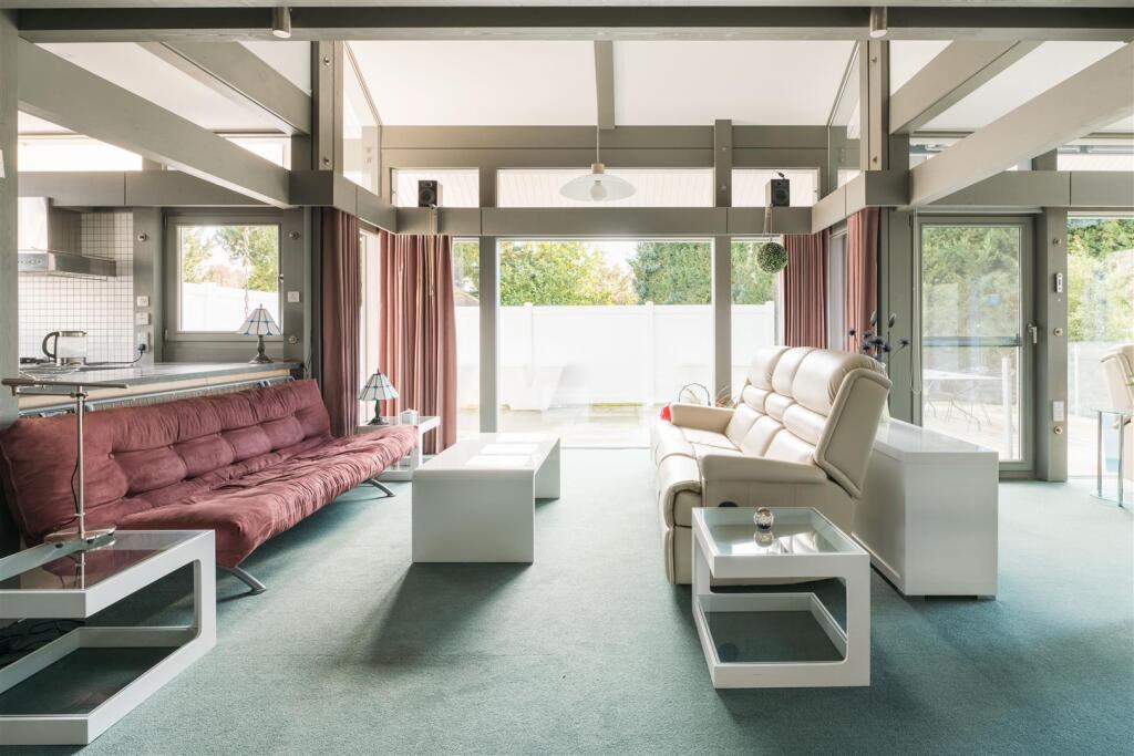 9 Ransoms Close, Hitchin-10.jpg
