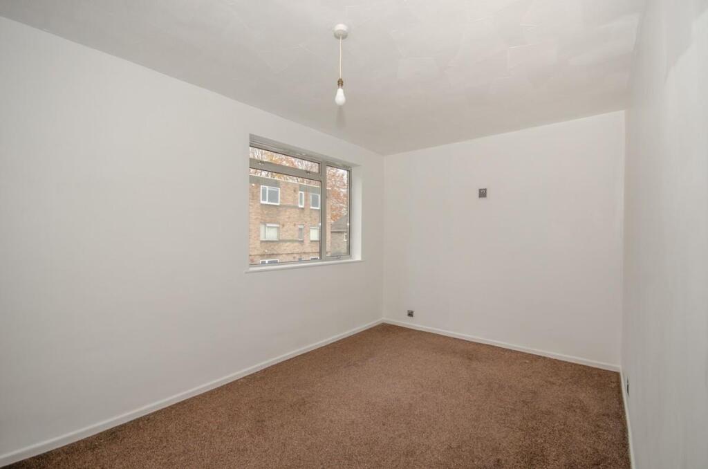 Bedroom 2.jpg