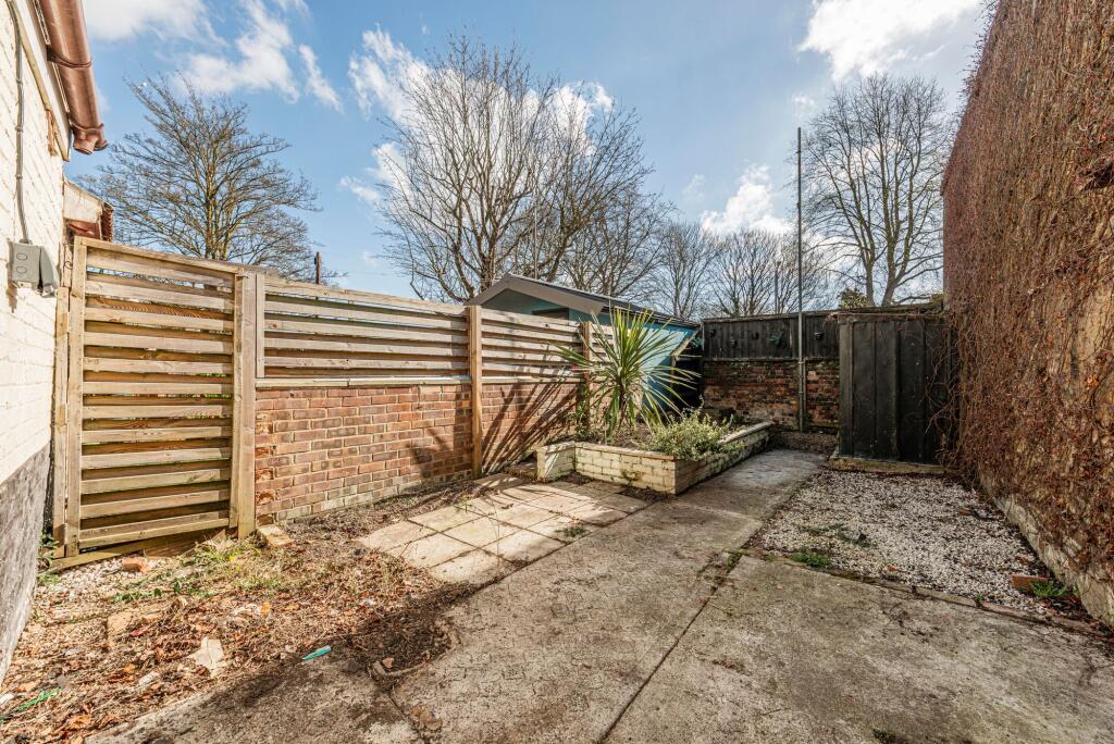 Garden (2)