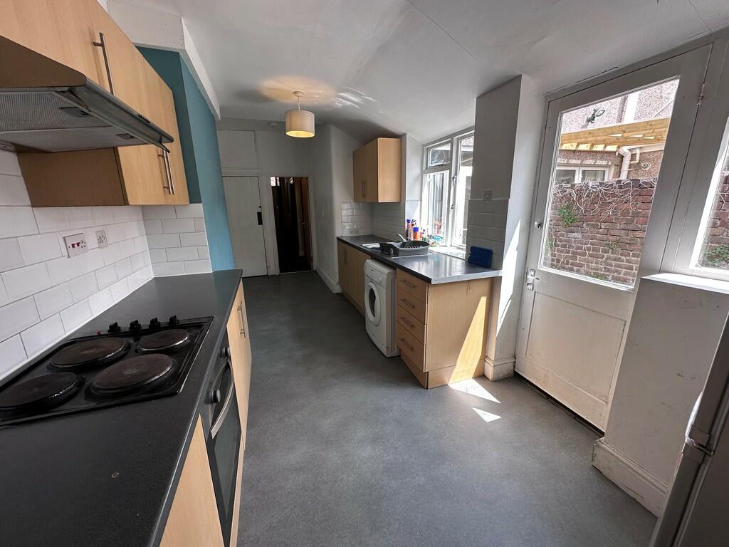 kitchen 02