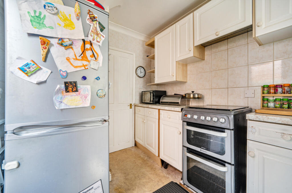 1327380-11-687e50...