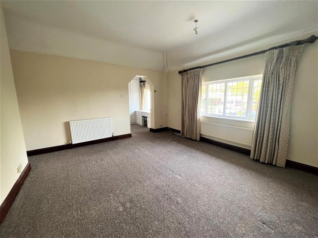 Main Bedroom