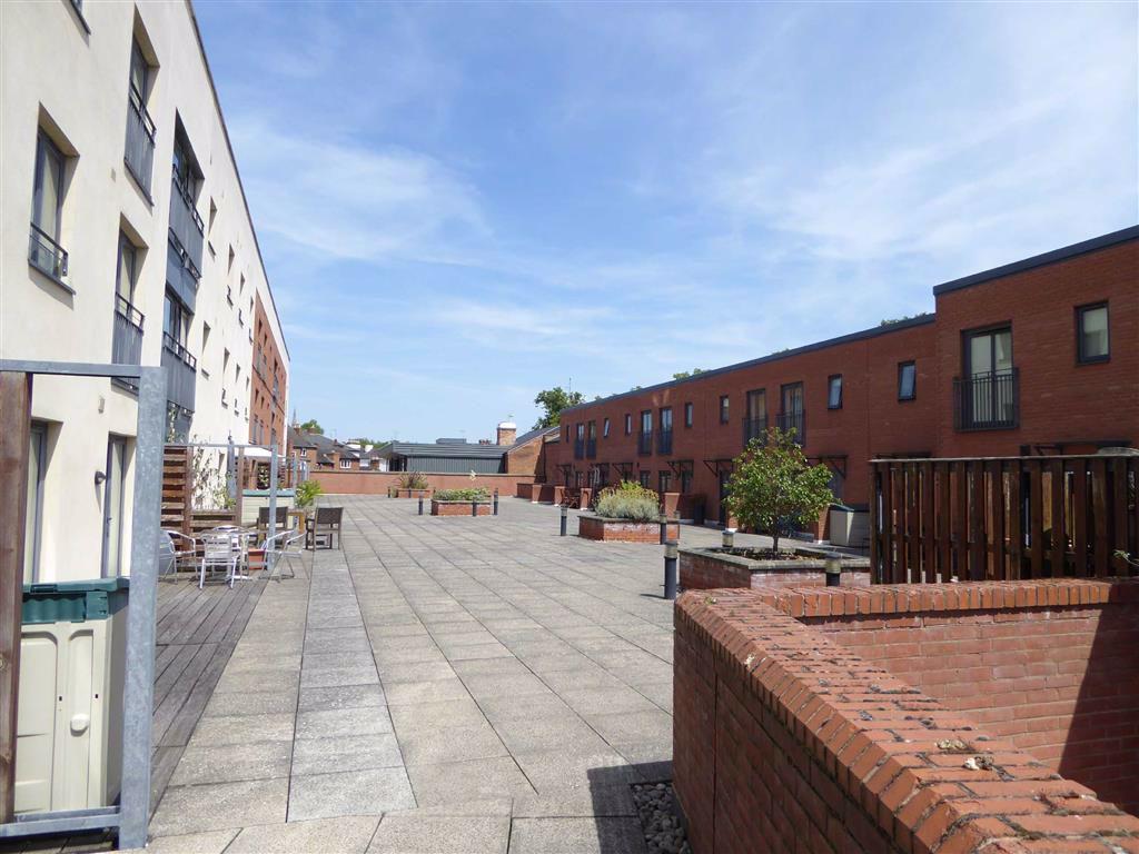 Roof communal garden