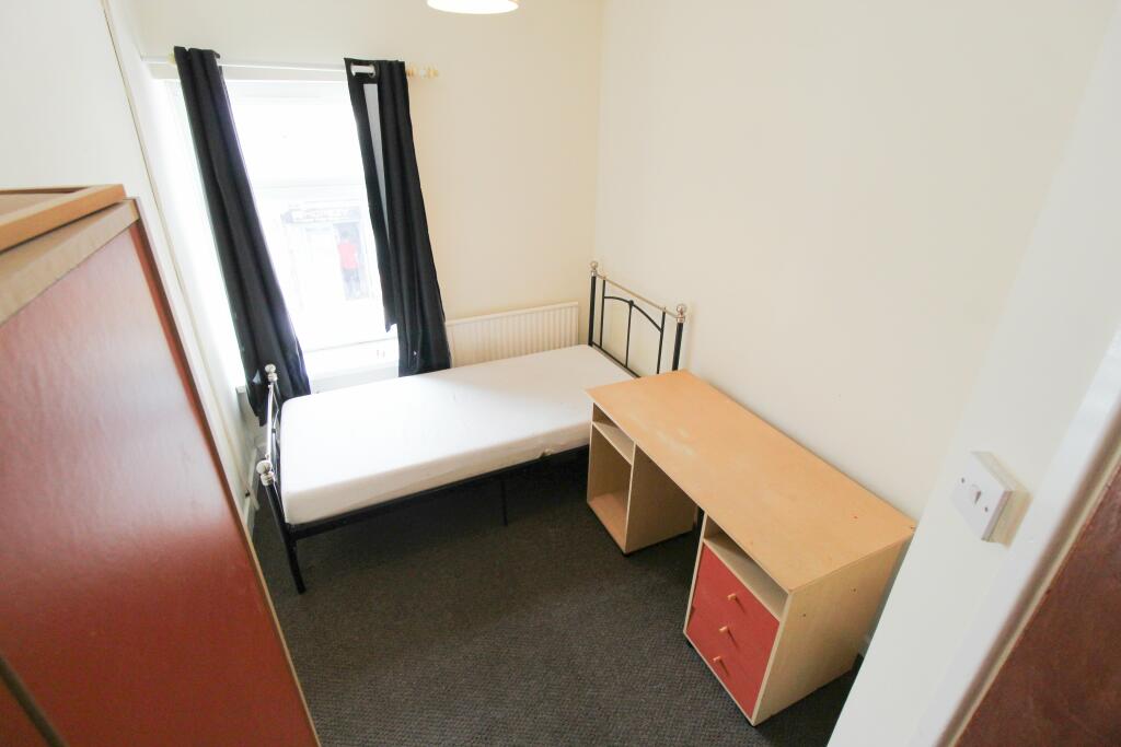 Bedroom4