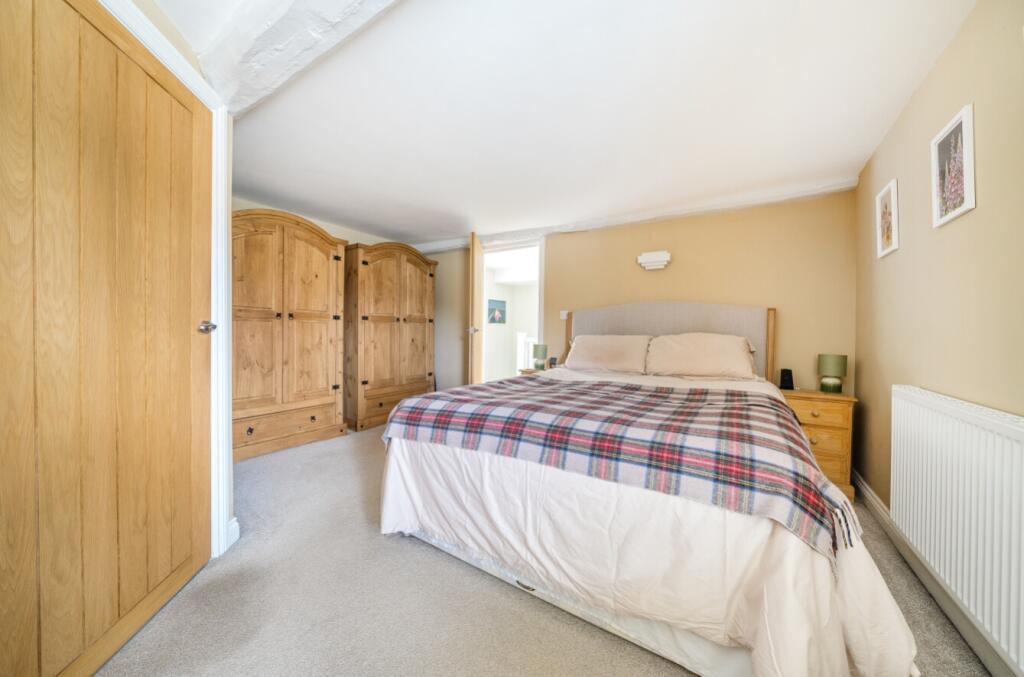 1333480-8-68912af3b2087-ARW