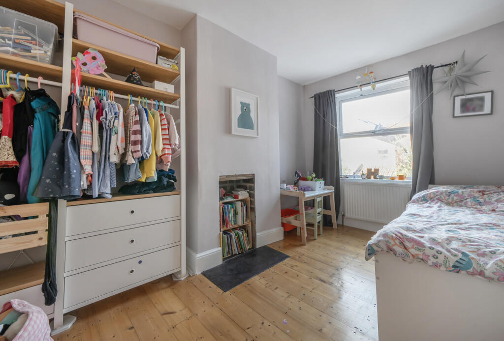 1382382-16-691c71...