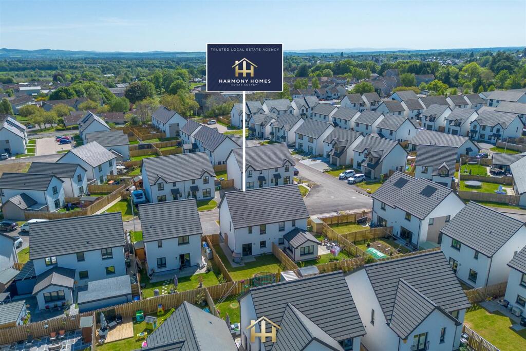 3 BELLE STEWART PL PH10 7ED 140525 EDIT (37 of 40)