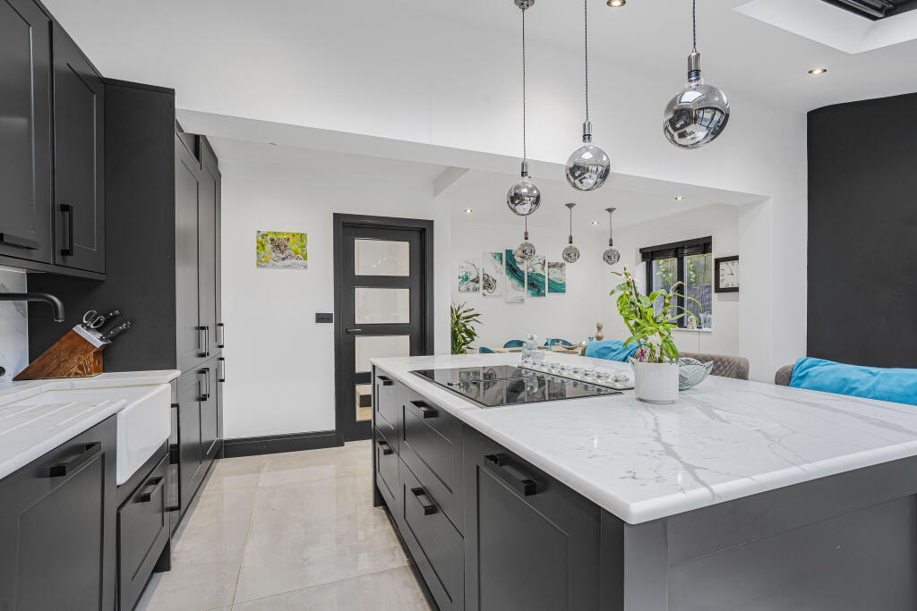 Kitchen/Family room