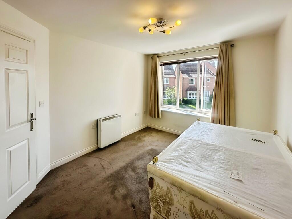 ef4732ca-WhatsApp...