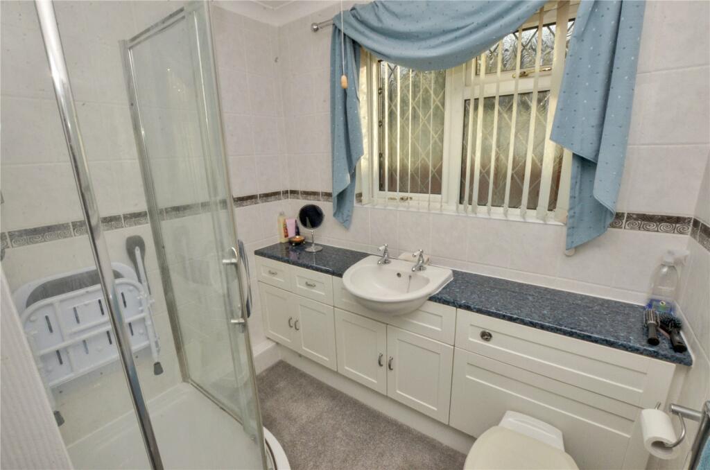 Shower Room/Wc