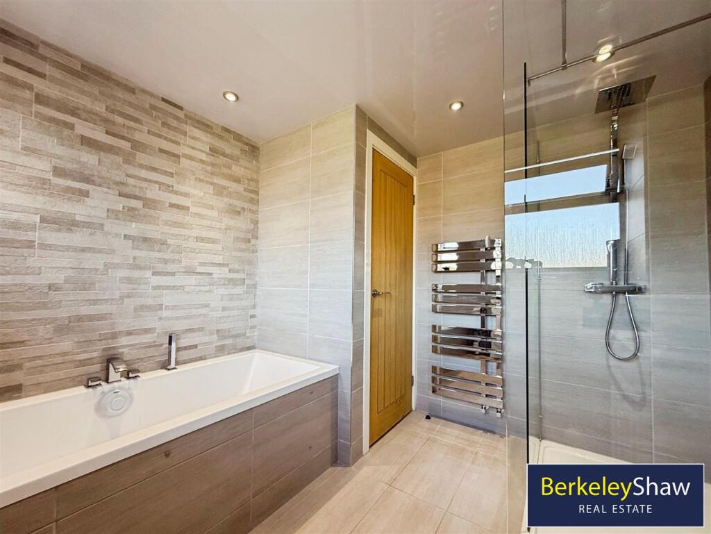 75170ae8--4616-958B-E2F8EA08BF5A-78259-000026EC7E1