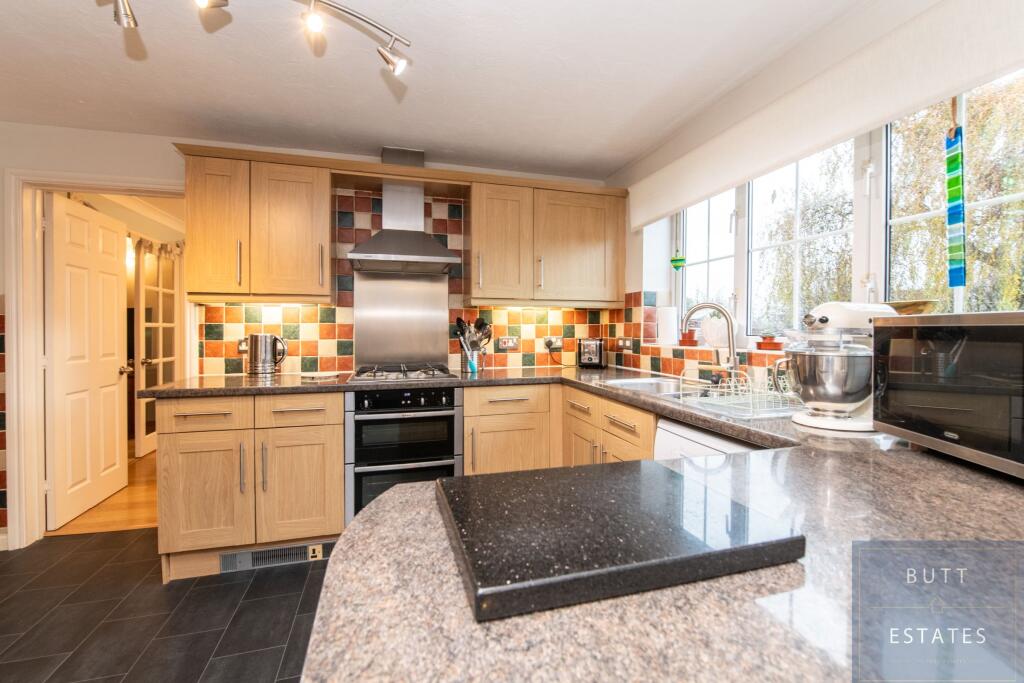 Edgbaston Mead, Exeter