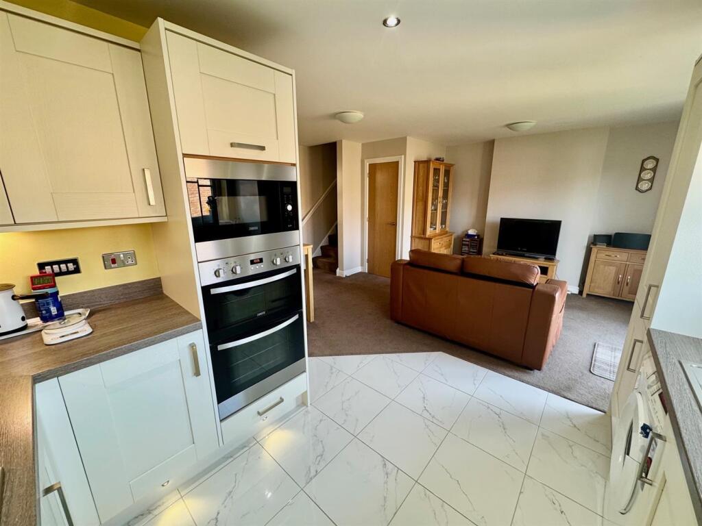 Kitchen - diner 4.jpg