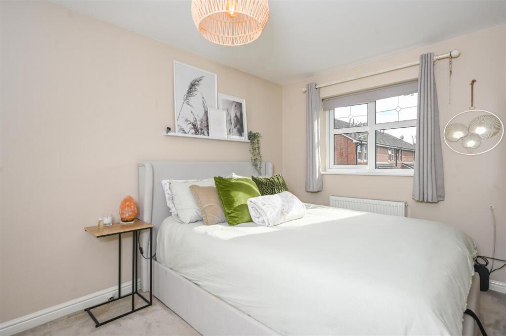 The Spires - Bedroom