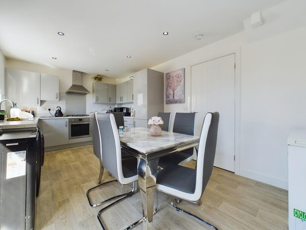 CAM02059G0-PR0161...